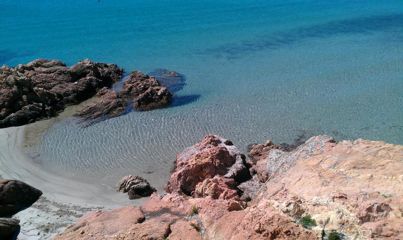 Casetta Al Mare Isola Rossa Zewnętrze zdjęcie