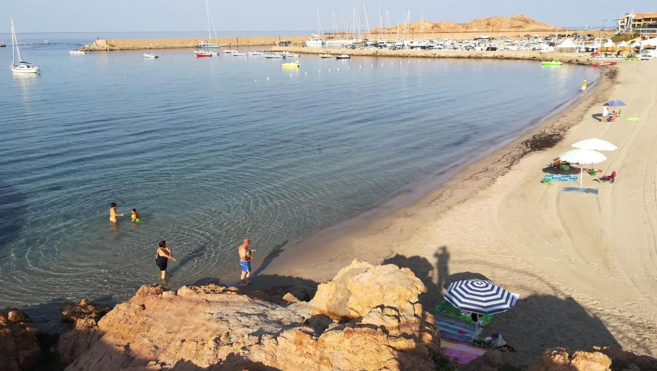 Casetta Al Mare Isola Rossa Zewnętrze zdjęcie
