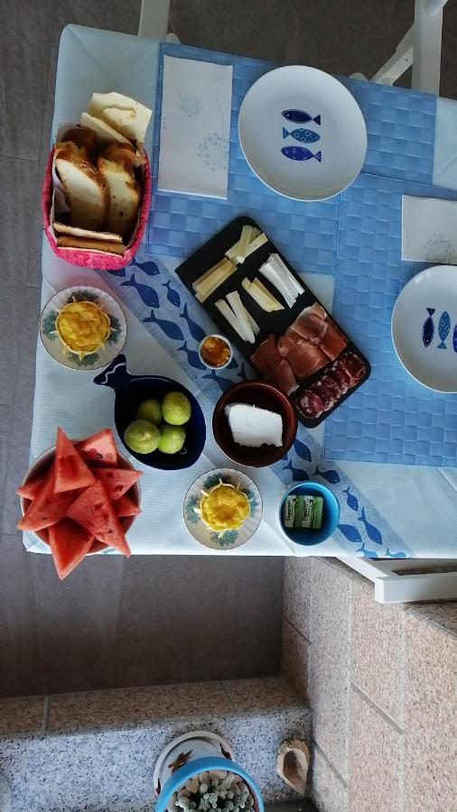Casetta Al Mare Isola Rossa Zewnętrze zdjęcie